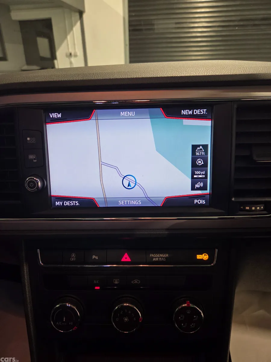 SEAT Leon Hatchback, Diesel, 2019, Black
