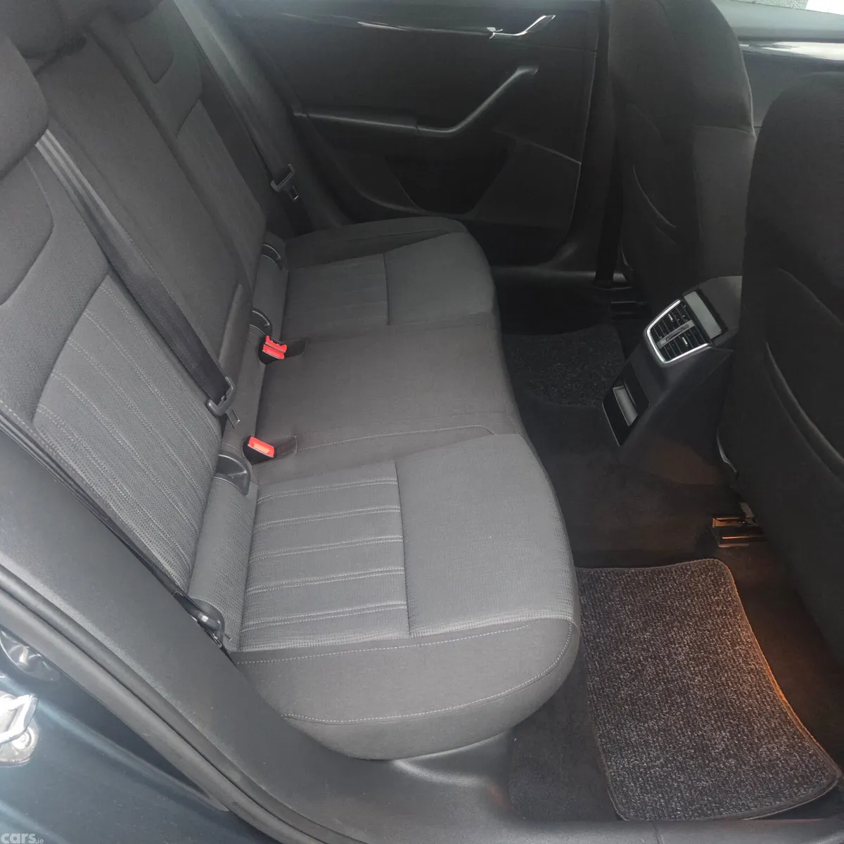 Skoda Octavia Hatchback, Petrol, 2017, Grey