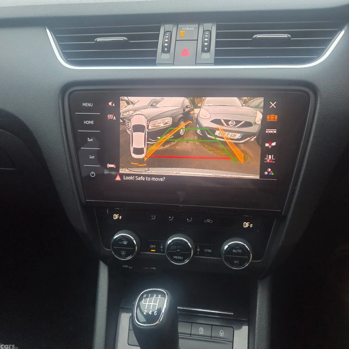 Skoda Octavia Hatchback, Petrol, 2017, Grey
