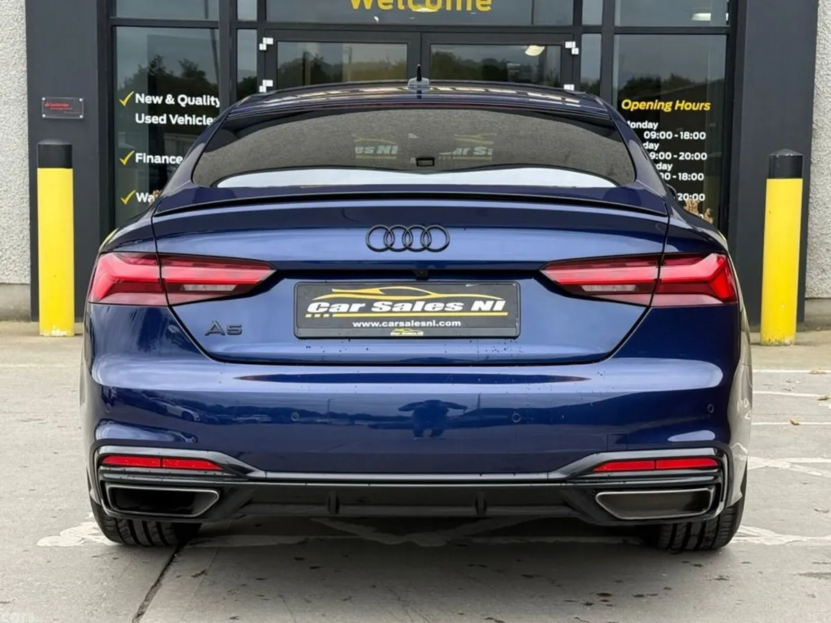 Audi A5 Hatchback, Diesel Hybrid, 2023, Blue