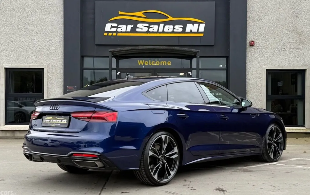 Audi A5 Hatchback, Diesel Hybrid, 2023, Blue