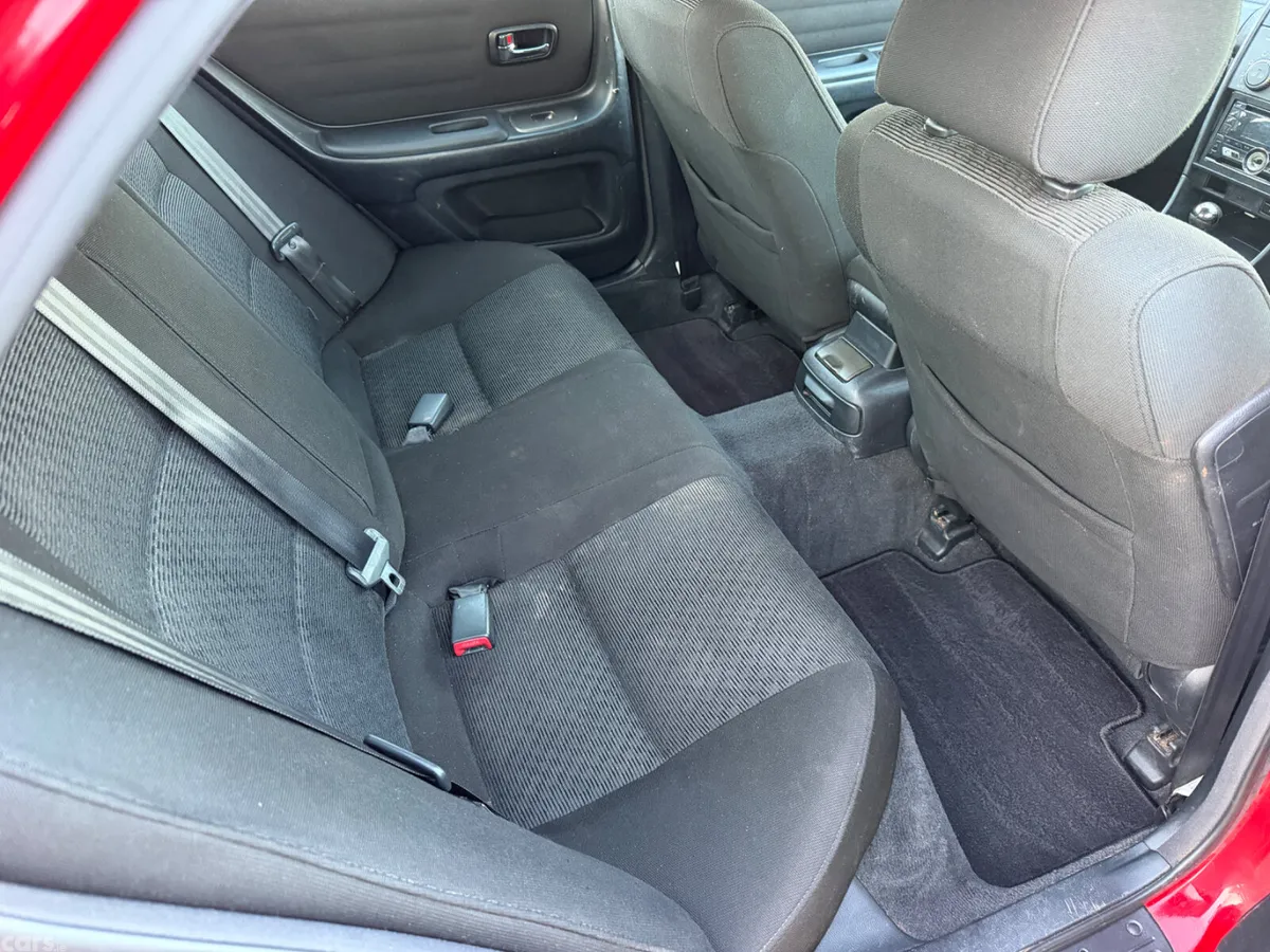 Lexus IS Saloon, Petrol, 2003, Red