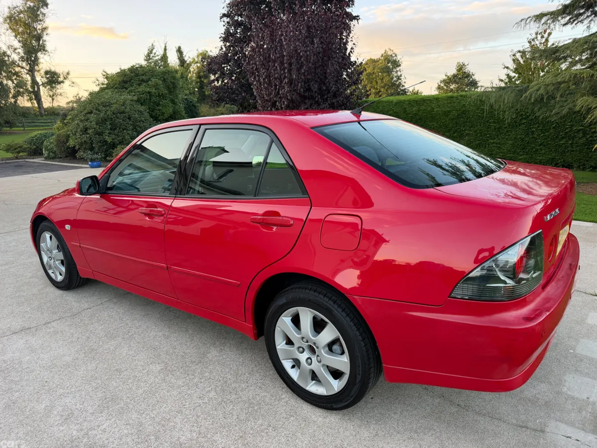 Lexus IS Saloon, Petrol, 2003, Red