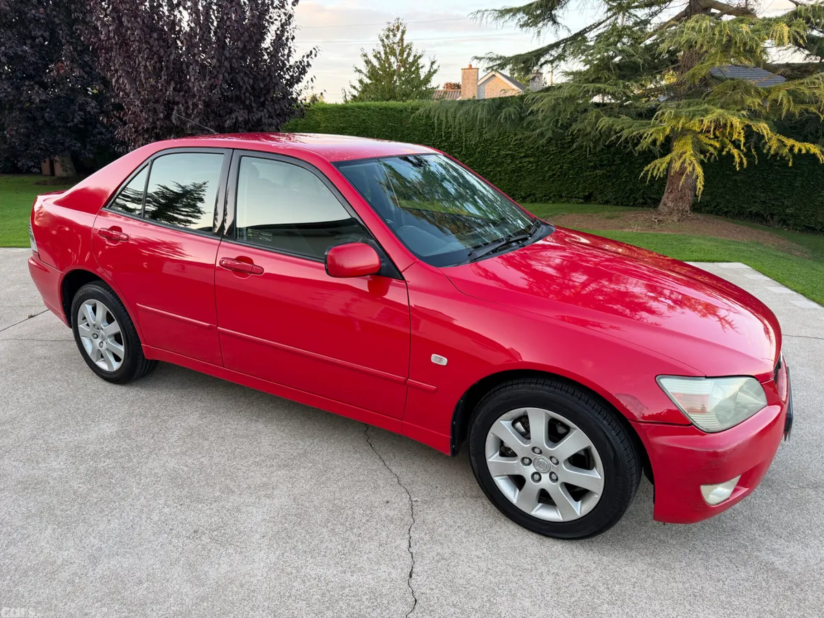Lexus IS Saloon, Petrol, 2003, Red