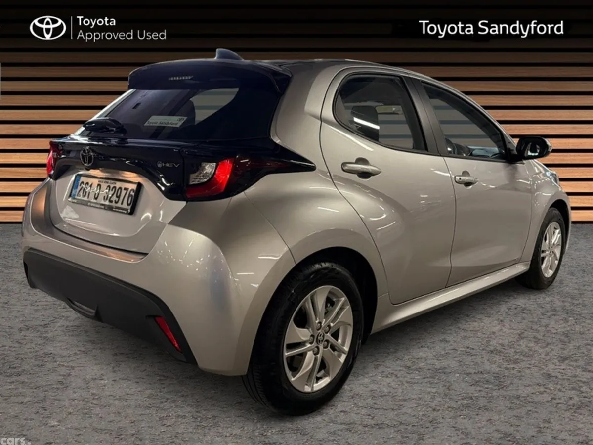 Toyota Yaris Hatchback, Petrol Hybrid, 2026, Grey