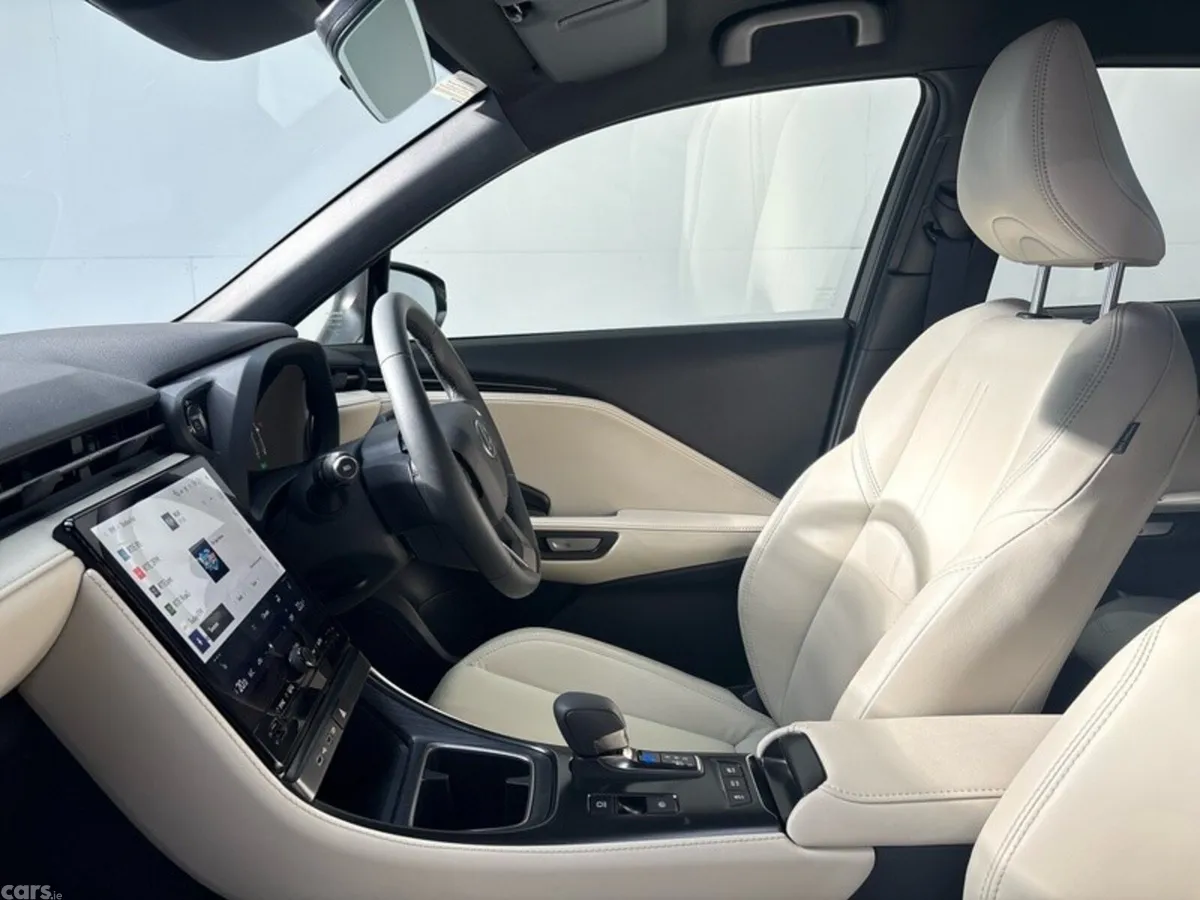 Lexus LBX SUV, Petrol Hybrid, 2025, Brown