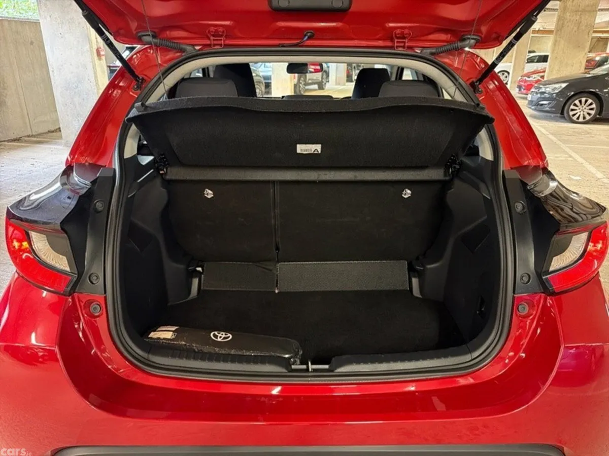 Toyota Yaris Hatchback, Petrol Hybrid, 2026, Red