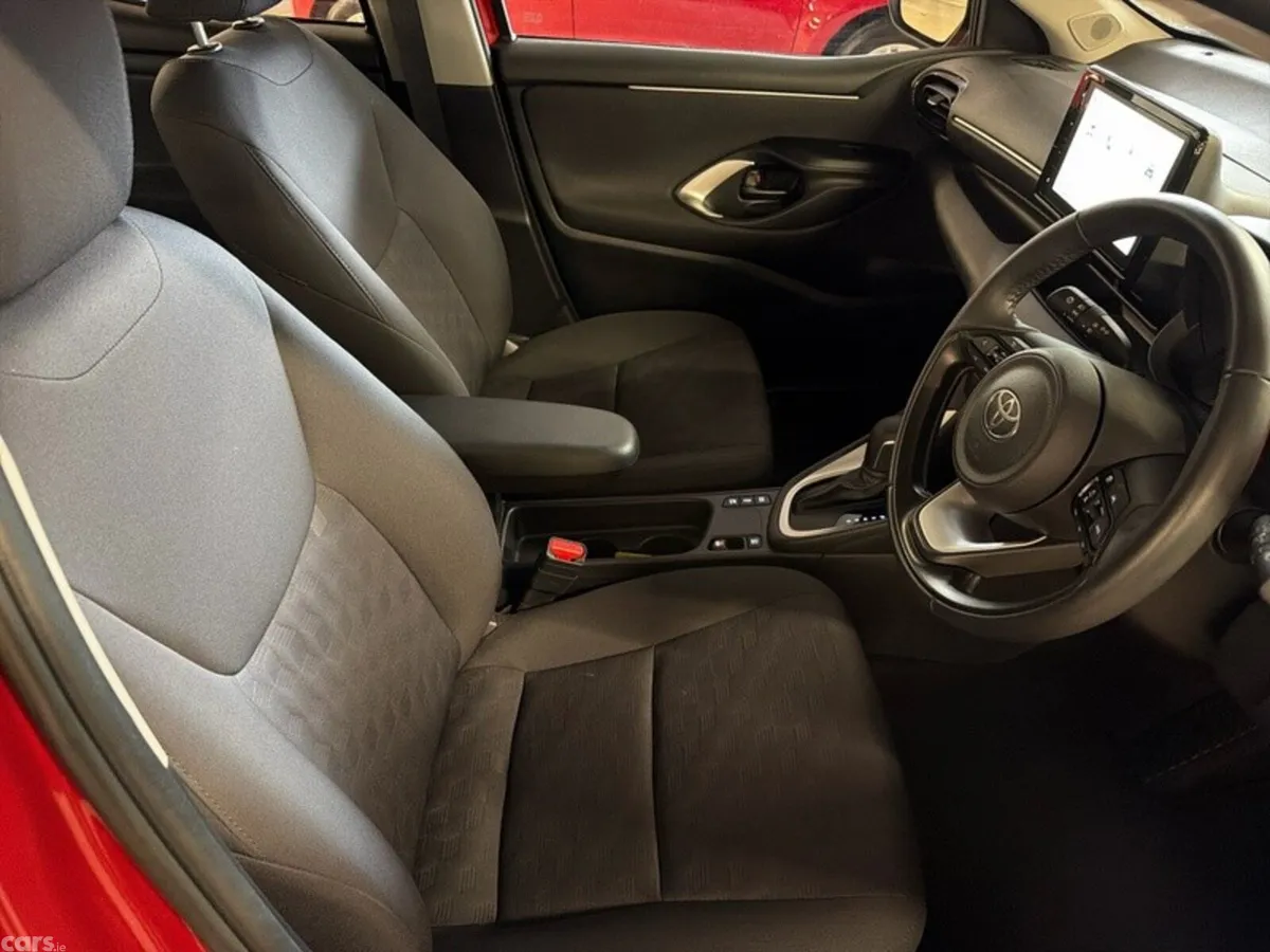 Toyota Yaris Hatchback, Petrol Hybrid, 2026, Red