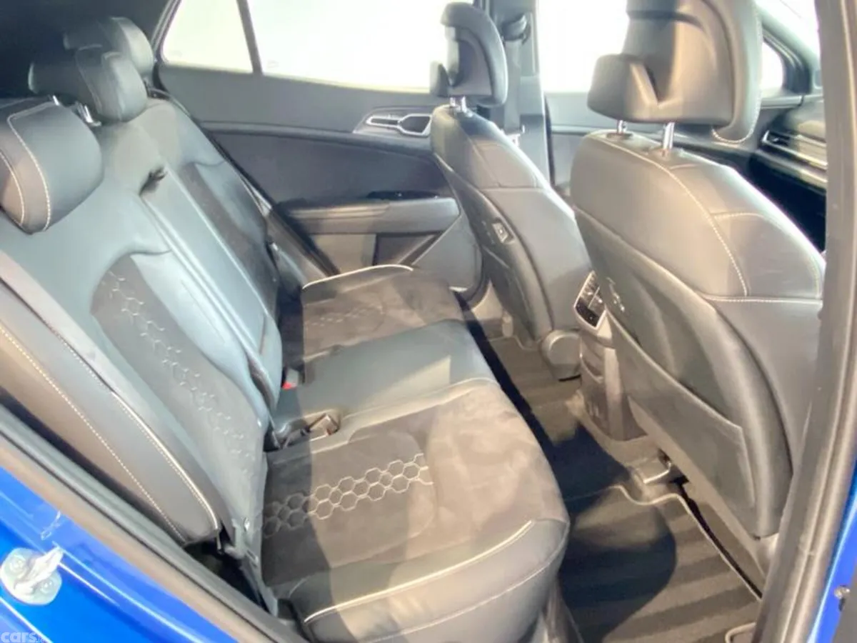 Kia Sportage SUV, Petrol Hybrid, 2024, Blue