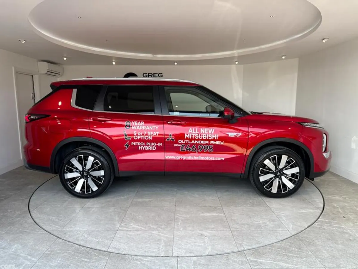 Mitsubishi Outlander SUV, Petrol Hybrid, 2026, Red