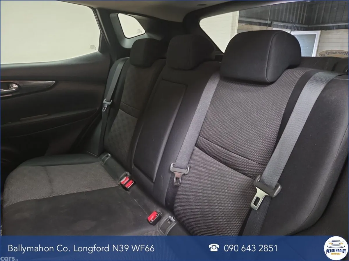 Nissan Qashqai SUV, Diesel, 2014, Grey
