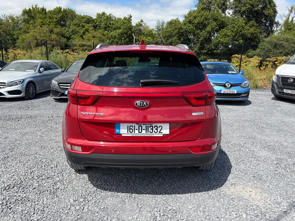Kia Sportage SUV, Diesel, 2016, Red