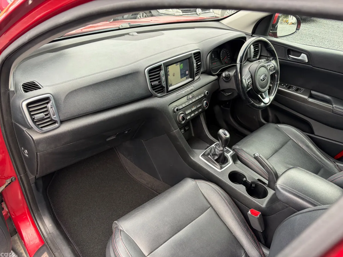 Kia Sportage SUV, Diesel, 2016, Red
