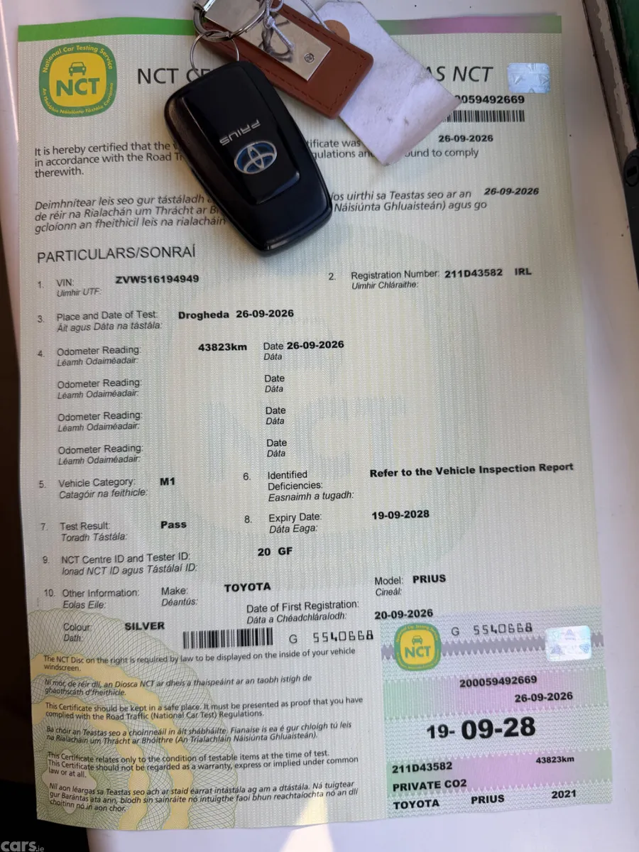 Toyota Prius Saloon, Petrol Hybrid, 2021, Silver