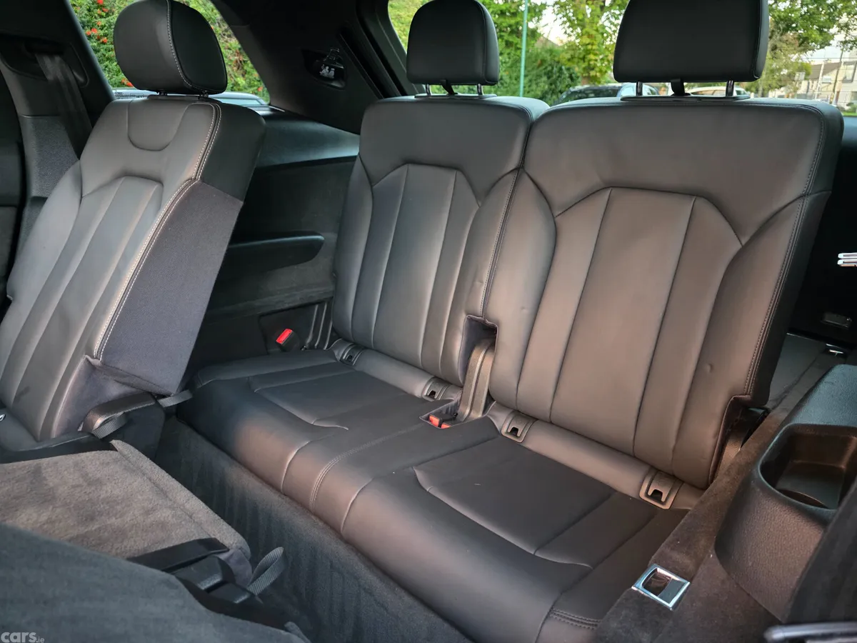 Audi Q7 SUV, Diesel, 2016, Grey