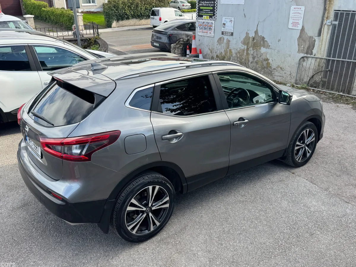 Nissan Qashqai MPV, Diesel, 2018, Grey