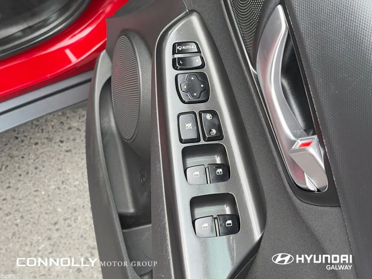 Hyundai KONA MPV, Petrol Hybrid, 2021, Red