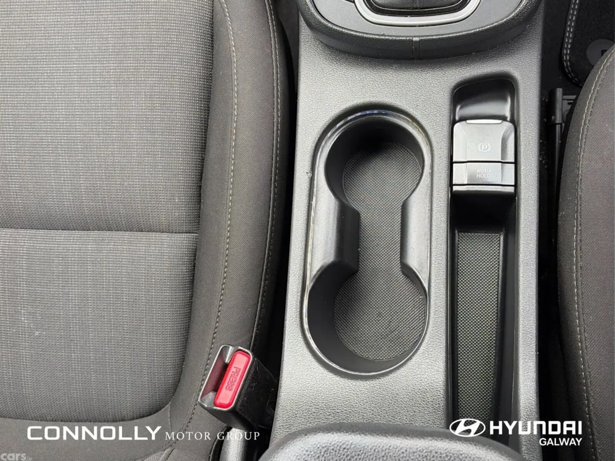 Hyundai KONA MPV, Petrol Hybrid, 2021, Red