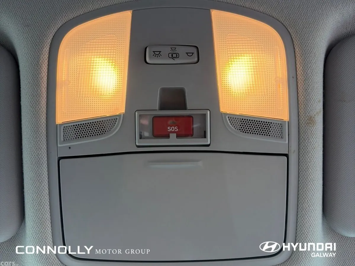 Hyundai KONA MPV, Petrol Hybrid, 2021, Red