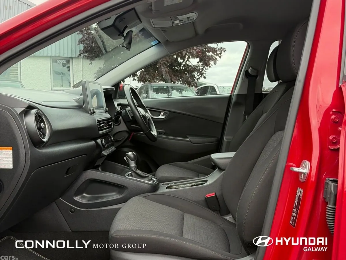 Hyundai KONA MPV, Petrol Hybrid, 2021, Red