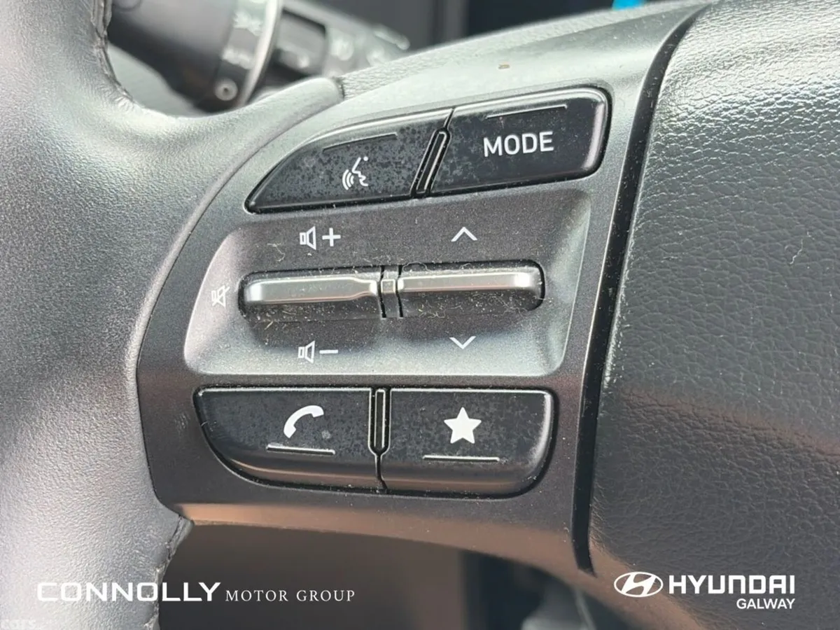 Hyundai KONA MPV, Petrol Hybrid, 2021, Red