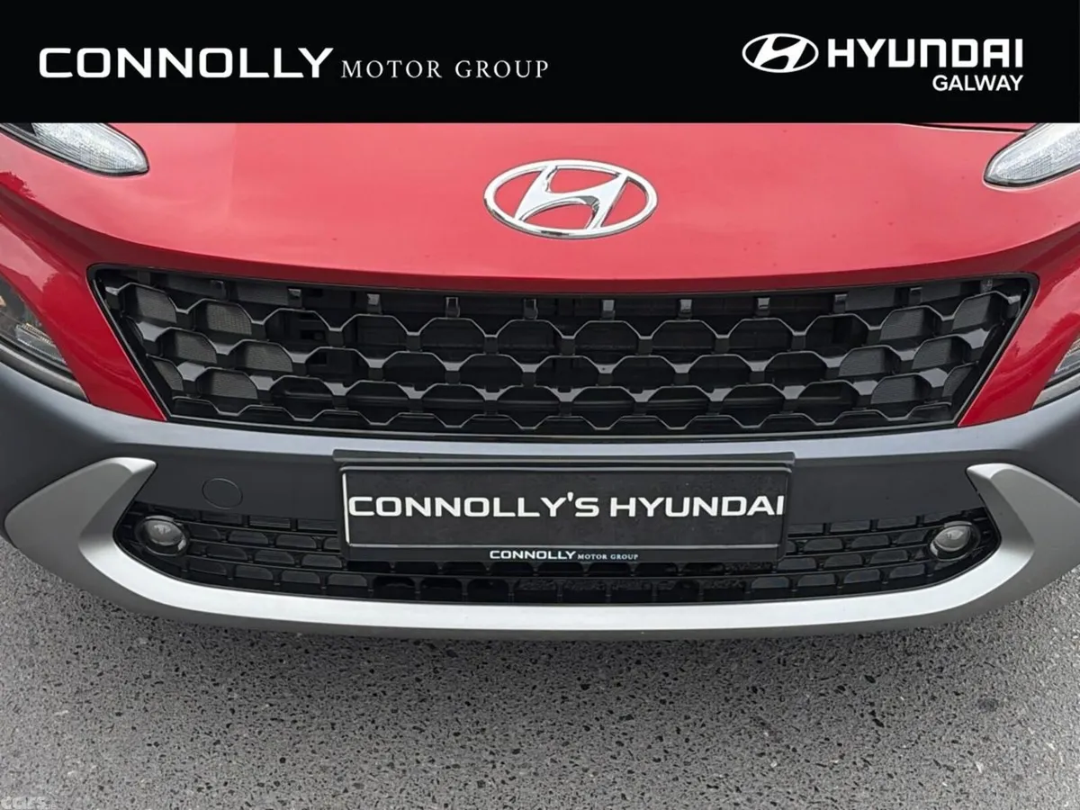 Hyundai KONA MPV, Petrol Hybrid, 2021, Red