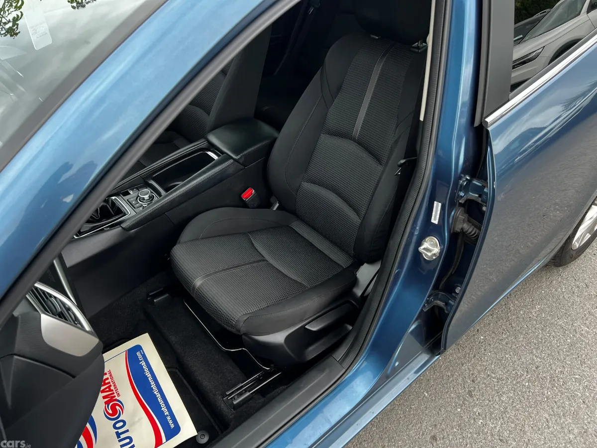 Mazda Mazda3 Saloon, Petrol, 2018, Blue