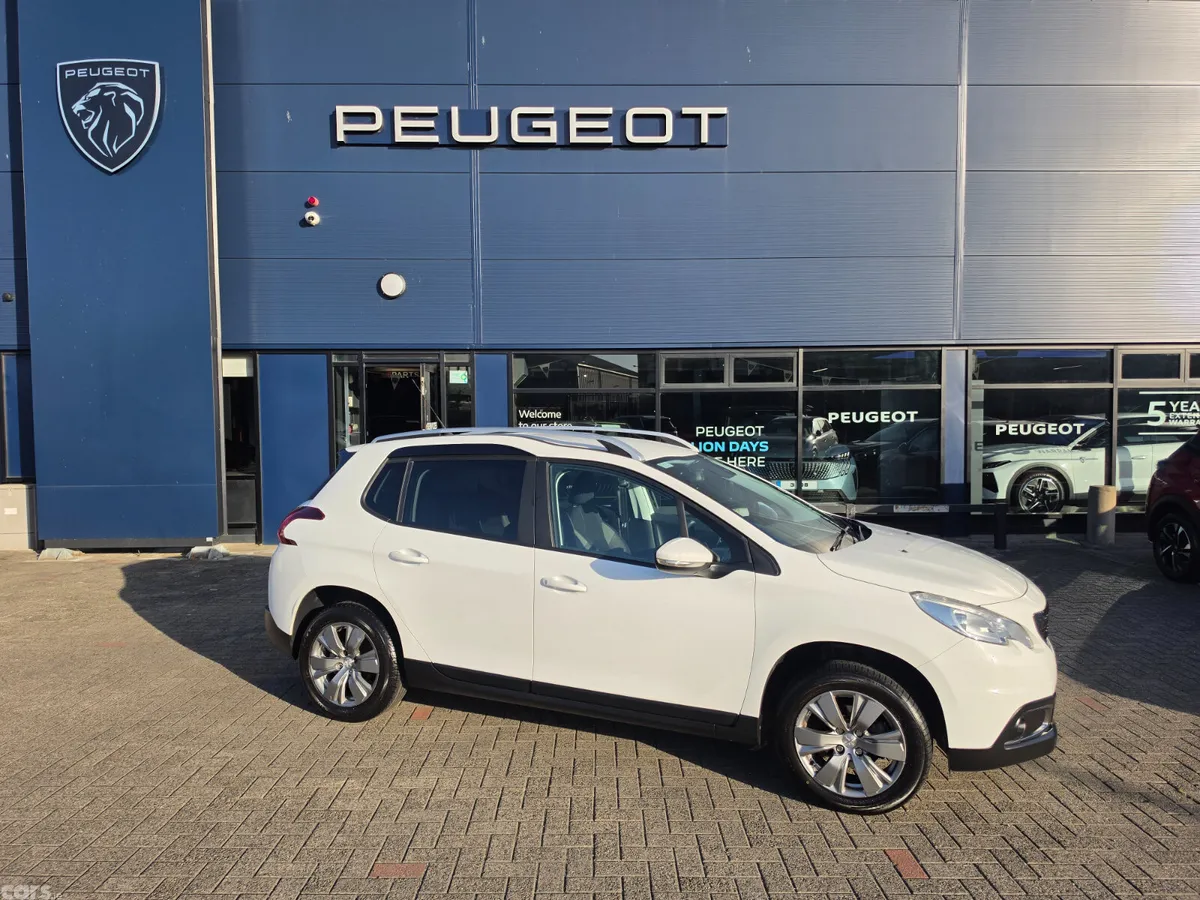 Peugeot 2008 Estate, Petrol, 2017, White