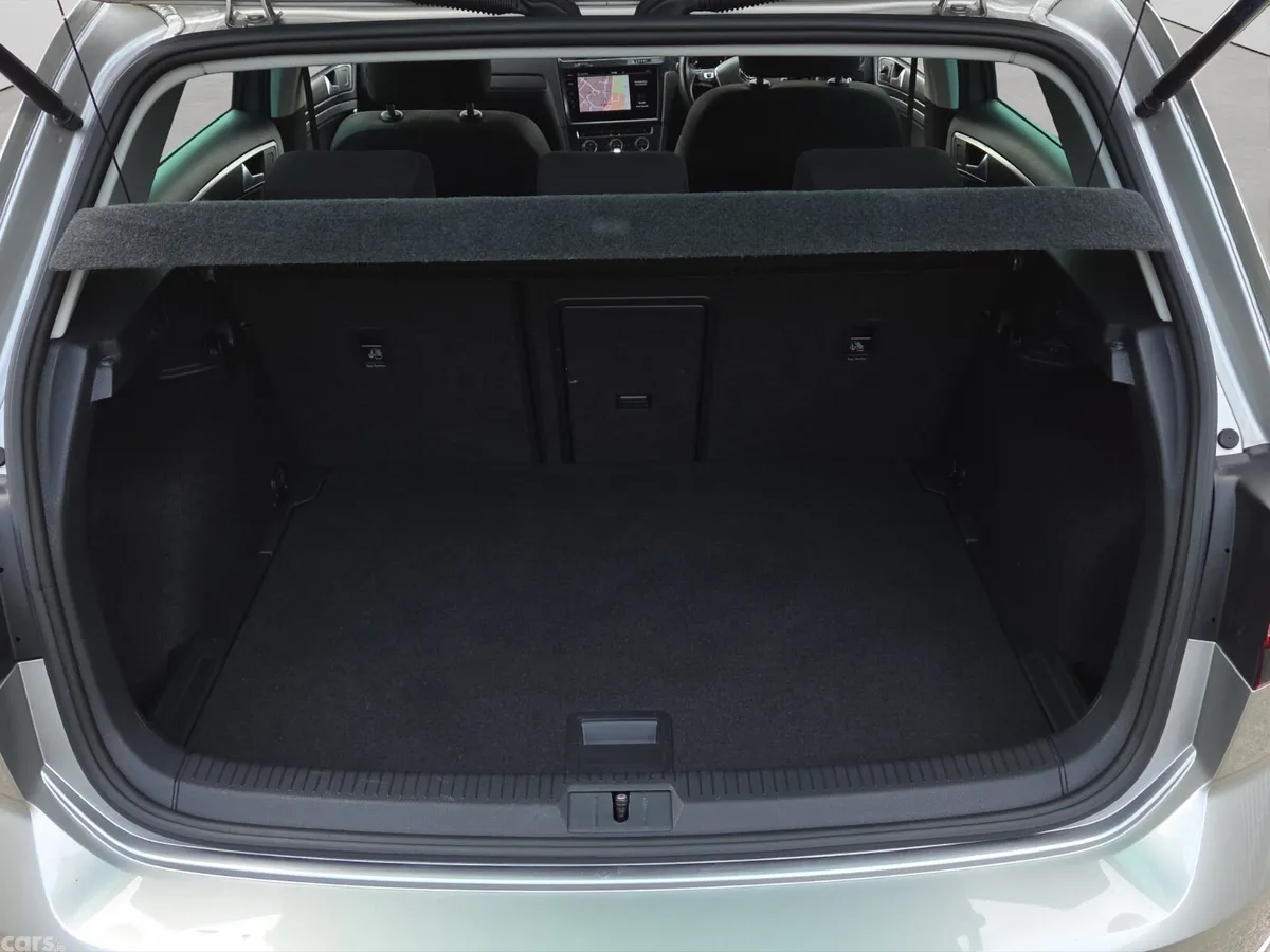 Volkswagen Golf Hatchback, Diesel, 2020, Silver
