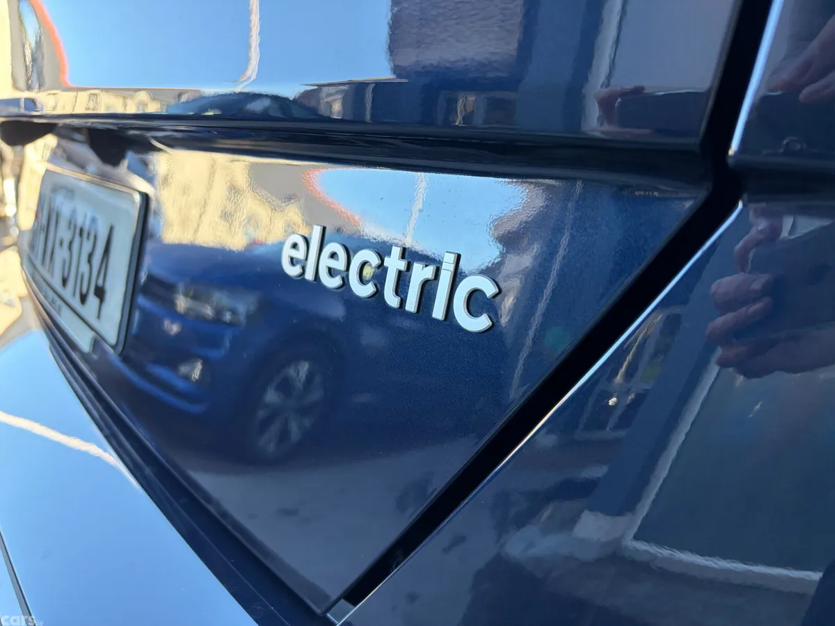 Hyundai KONA Hatchback, Electric, 2026, Blue