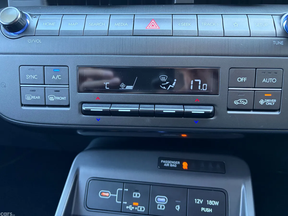 Hyundai KONA Hatchback, Electric, 2026, Blue