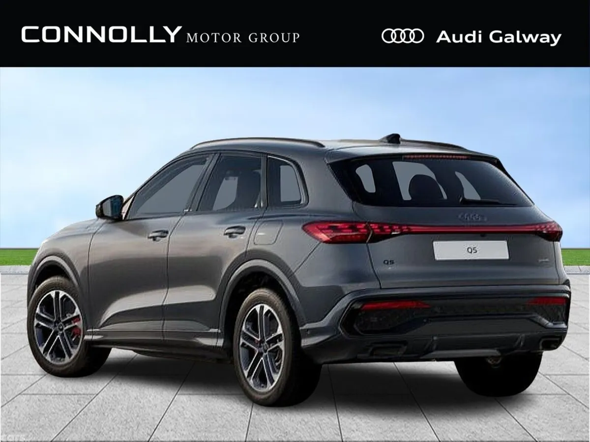 Audi Q5 SUV, Petrol Plug-in Hybrid, 2027, Grey