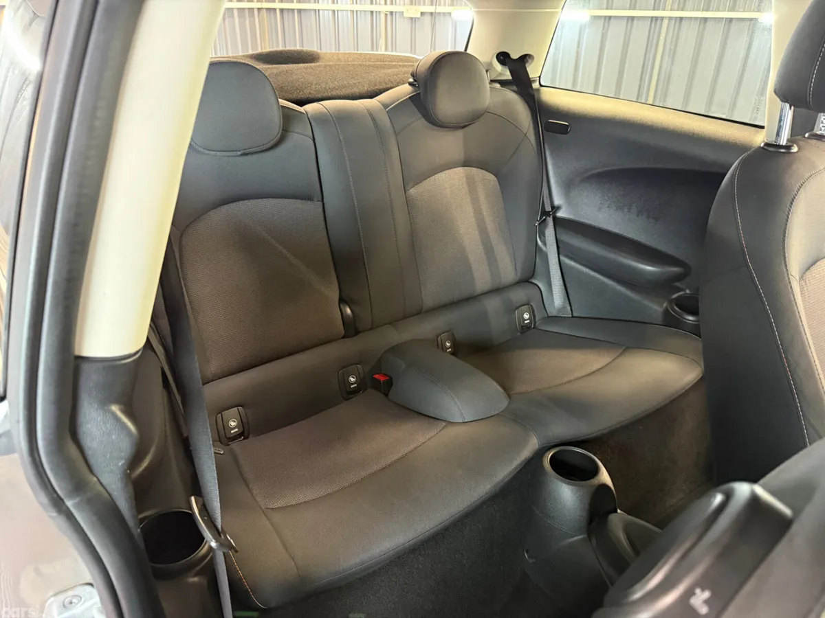 Mini One Hatchback, Diesel, 2017, Brown