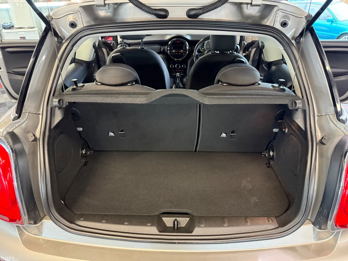 Mini One Hatchback, Diesel, 2017, Brown