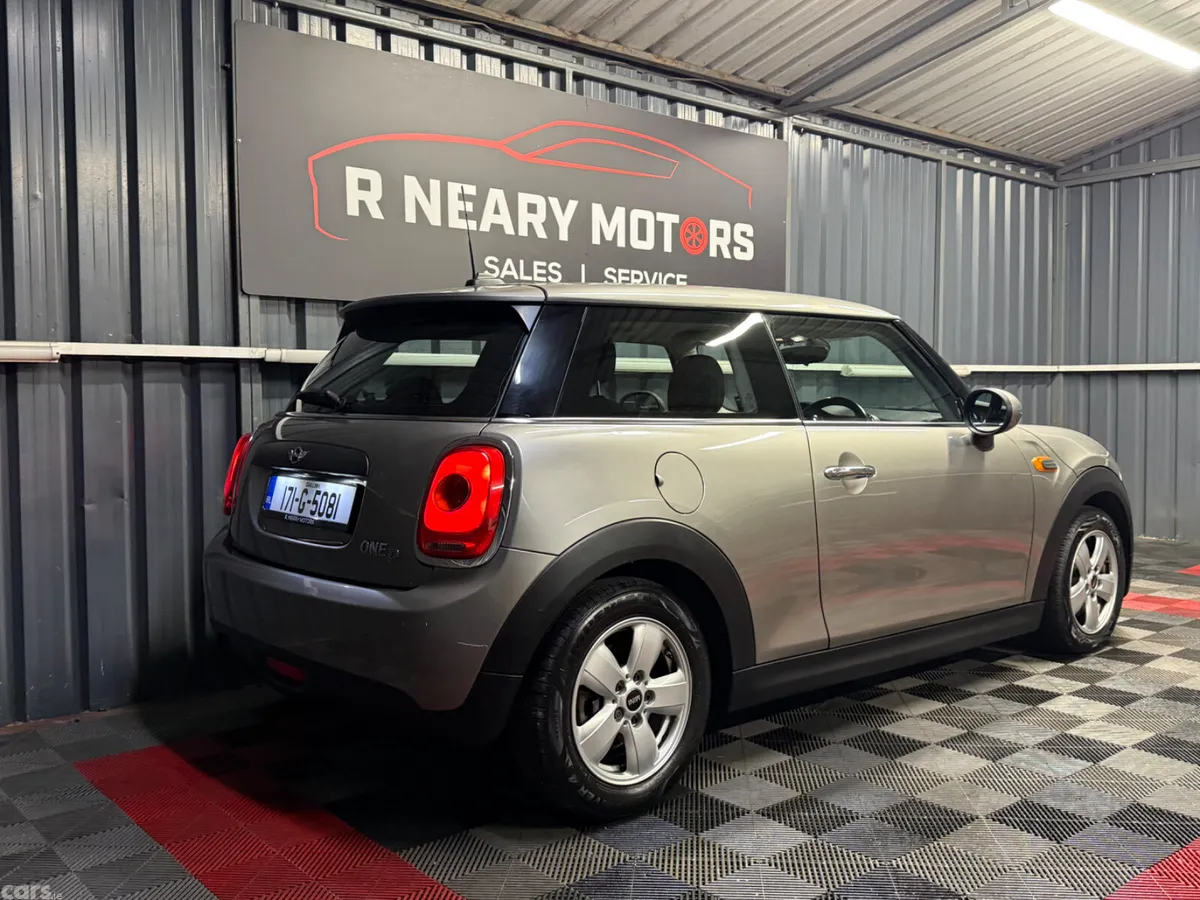 Mini One Hatchback, Diesel, 2017, Brown