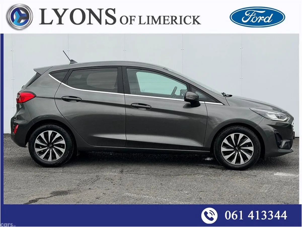 Ford Fiesta Hatchback, Petrol, 2022, Grey