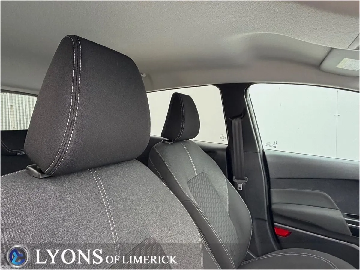 Ford Fiesta Hatchback, Petrol, 2022, Grey