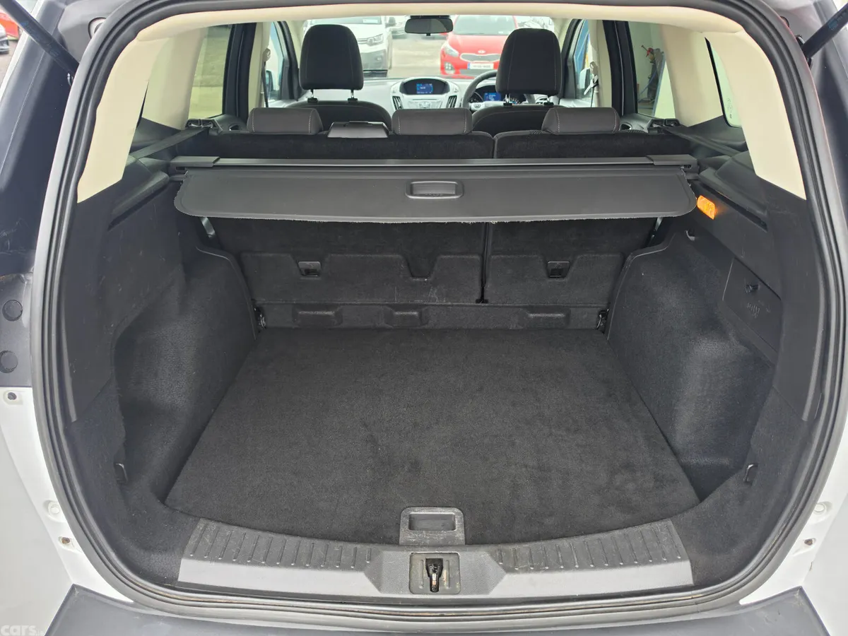 Ford Kuga SUV, Diesel, 2016, White