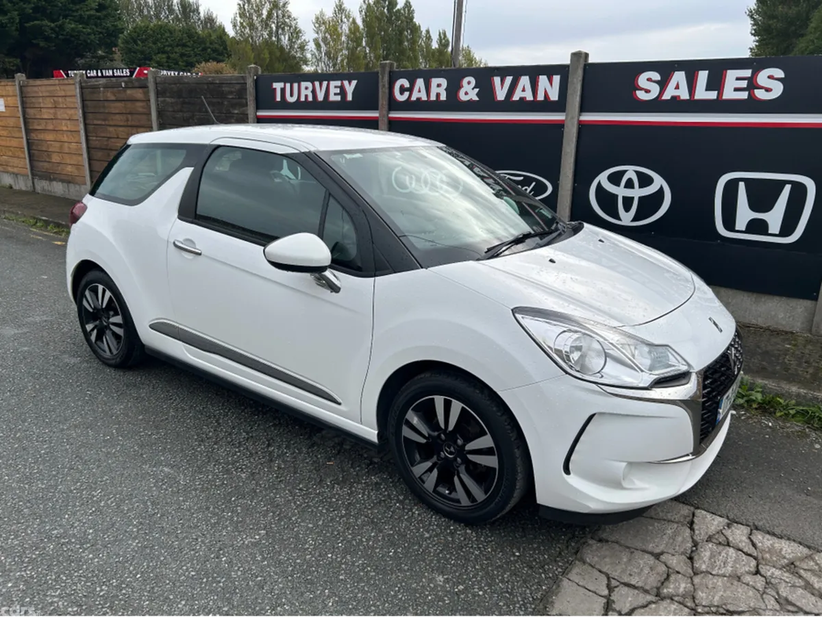 DS Automobiles DS 3 Hatchback, Petrol, 2017, White