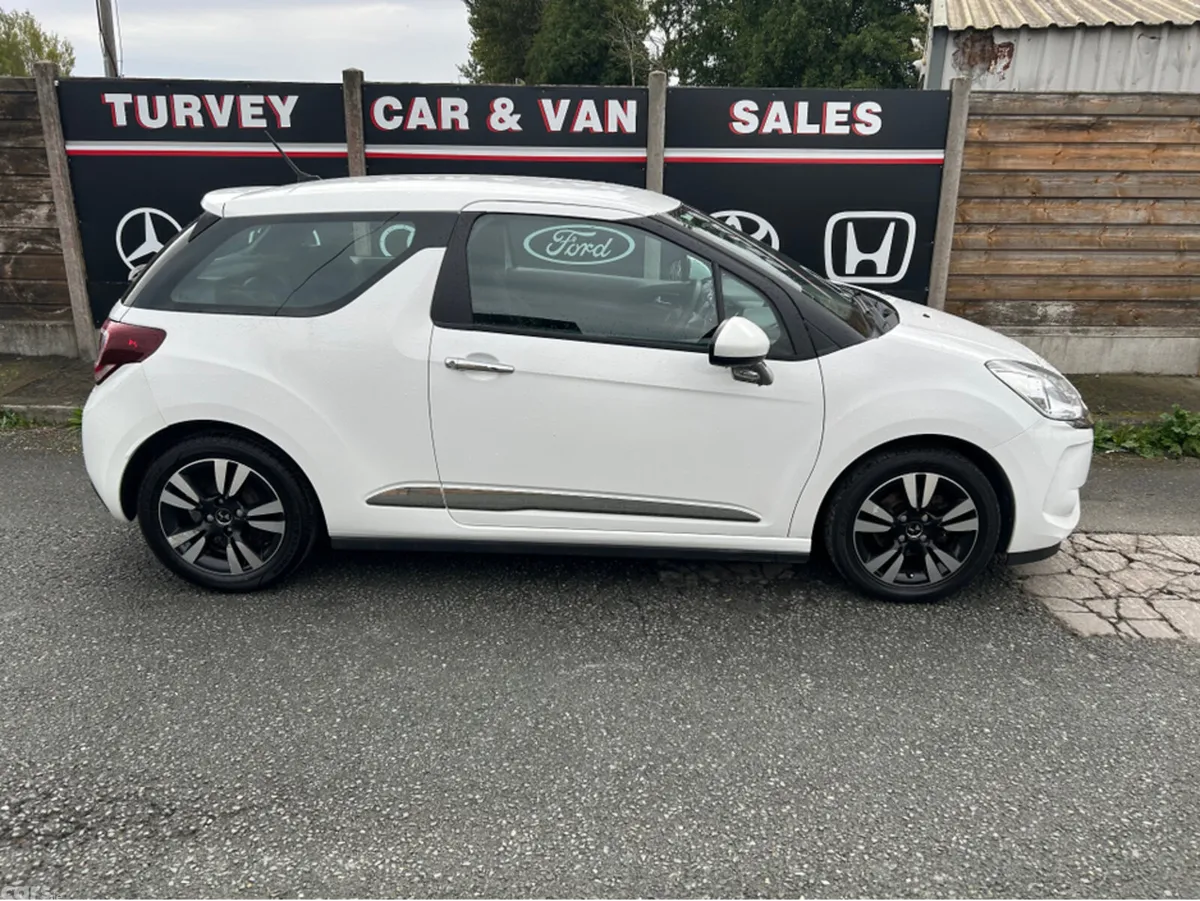 DS Automobiles DS 3 Hatchback, Petrol, 2017, White
