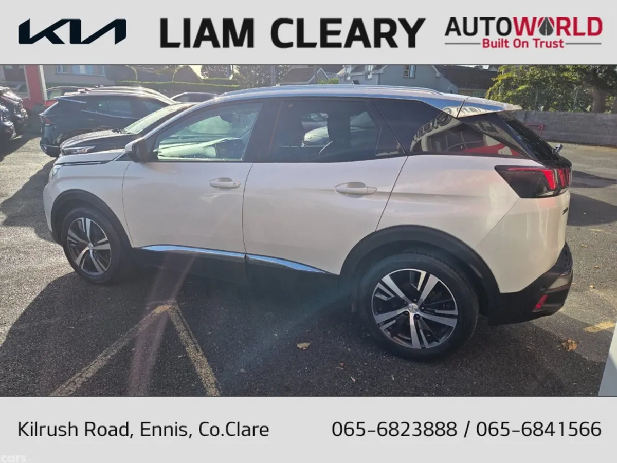 Peugeot 3008 MPV, Diesel, 2019, White