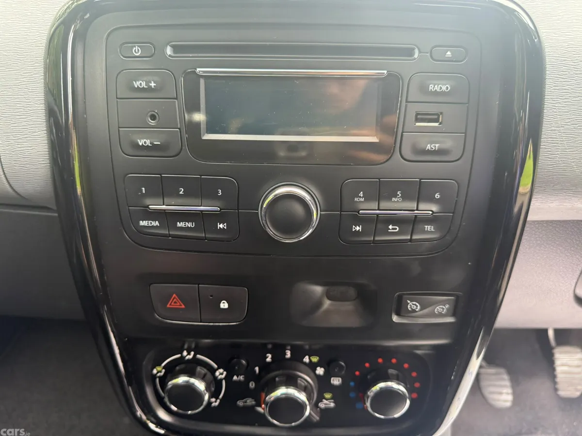 Dacia Duster SUV, Diesel, 2015, Grey