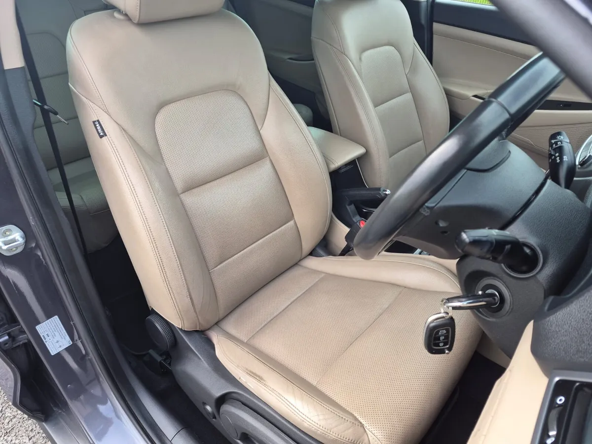 Hyundai Tucson SUV, Diesel, 2017, Grey