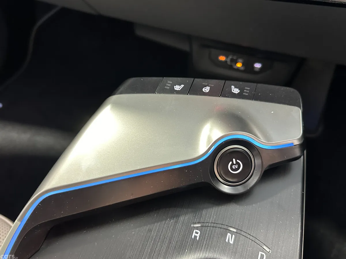 Kia EV6 MPV, Electric, 2026, Blue