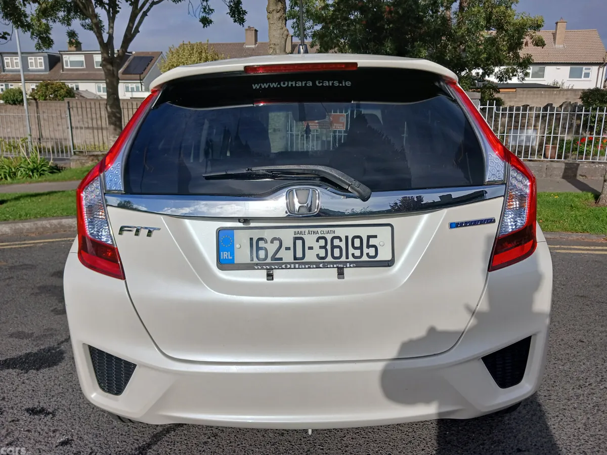 Honda Fit Hatchback, Petrol Hybrid, 2016, White