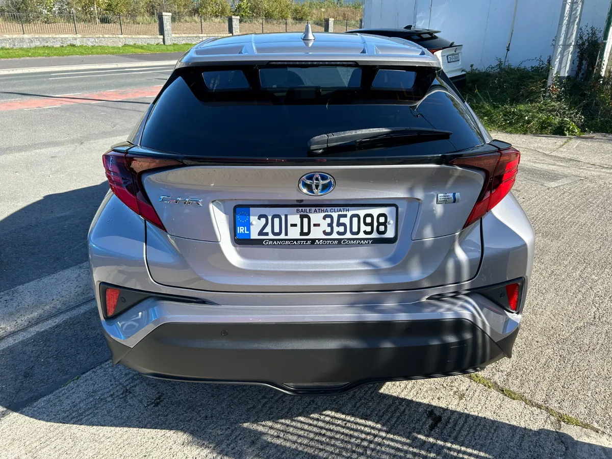 Toyota C-HR Saloon, Petrol Hybrid, 2020, Grey
