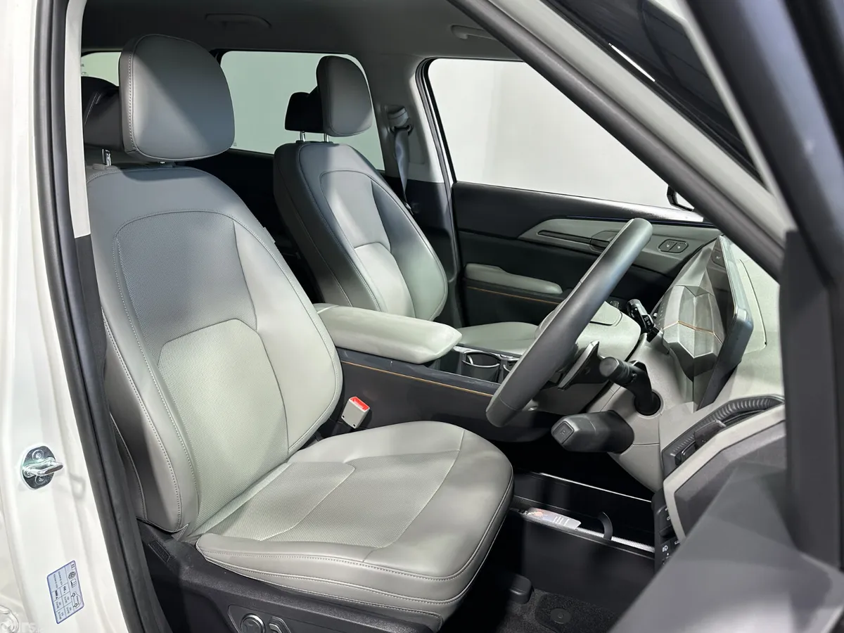 Kia EV5 MPV, Electric, 2026, White