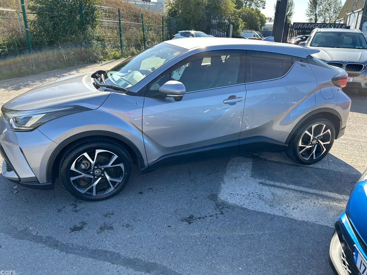 Toyota C-HR Saloon, Petrol Hybrid, 2020, Grey
