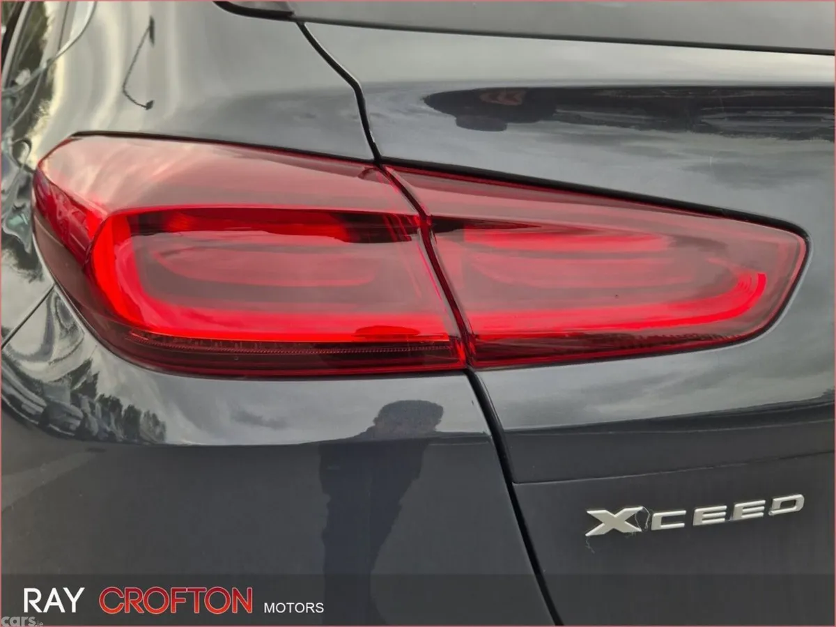 Kia XCeed Hatchback, Petrol Plug-in Hybrid, 2025, Grey