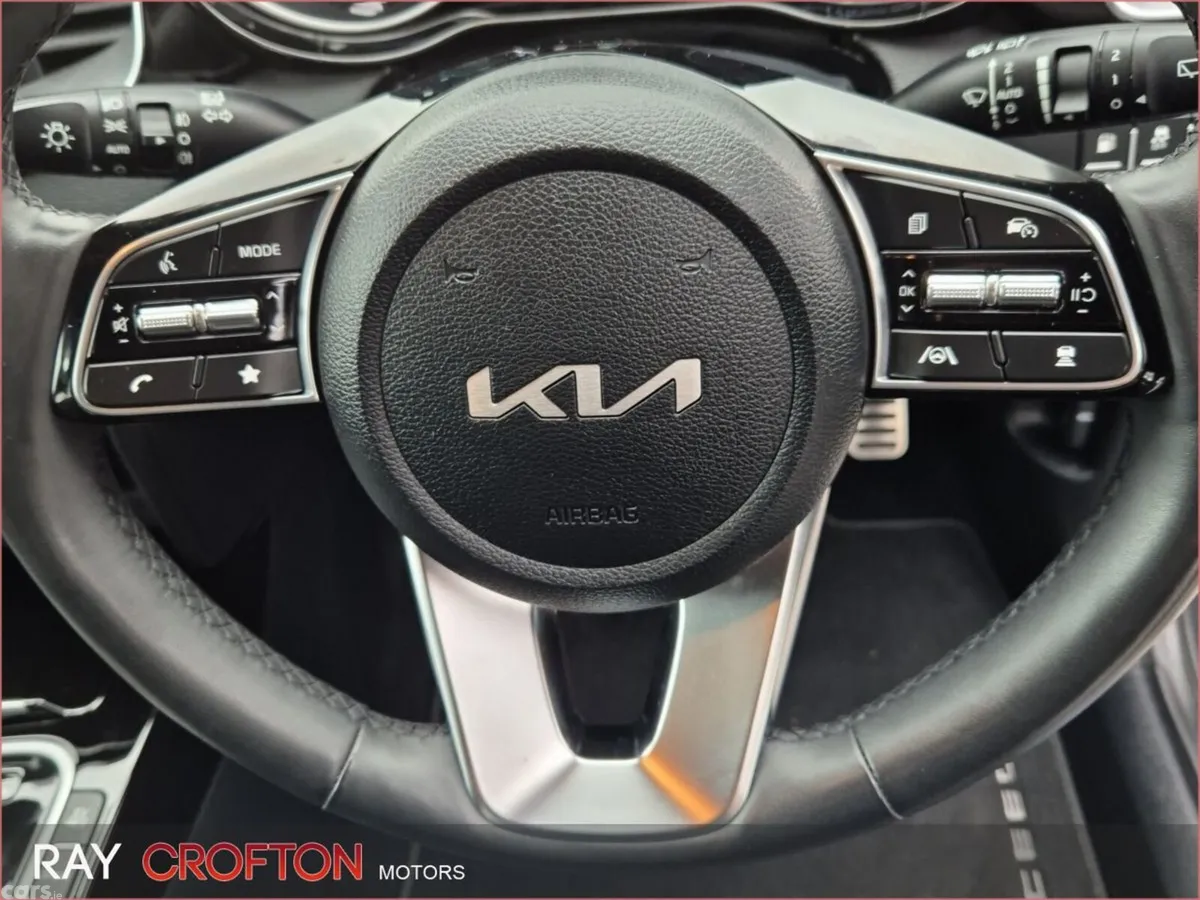 Kia XCeed Hatchback, Petrol Plug-in Hybrid, 2025, Grey